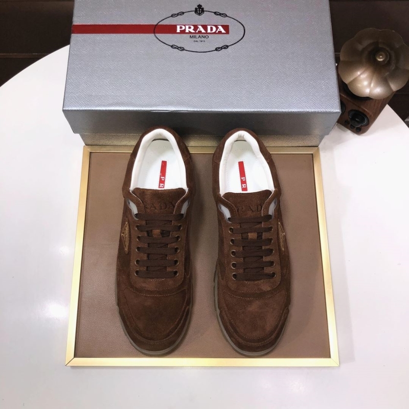 Pra*a casual shoes